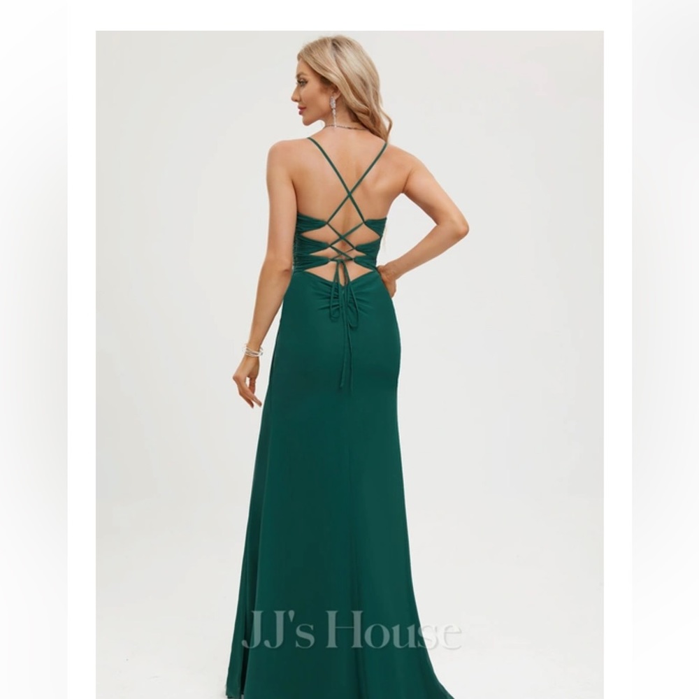 Sheath/Column V-Neck Floor-Length Chiffon Prom Dresses With Pleated BLACK DRESS